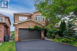 43 CRESTRIDGE DRIVE Caledon, ON L7E 2T9