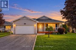 19 KENTUCKY AVENUE Wasaga Beach, ON L9Z 3A8