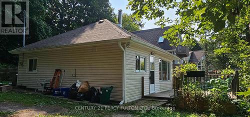 5895 LAKESHORE ROAD , Whitchurch-Stouffville, Ontario L4A 2Y9 3