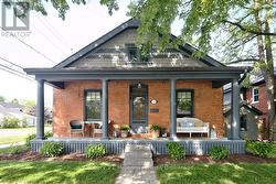 350 BIRCH STREET Collingwood, ON L9Y 2V7
