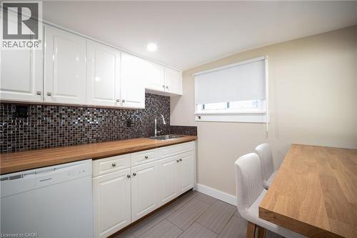 41 Biggar Avenue, Hamilton, ON 