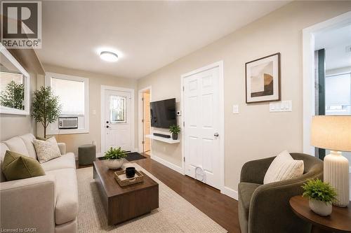 41 Biggar Avenue, Hamilton, ON 