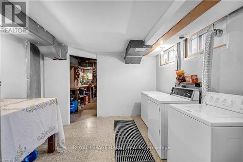 18 Kingsmount Crescent, Brantford, ON 