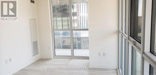 505 - 15 LOWER JARVIS STREET , Toronto, Ontario M5E 0C4 3