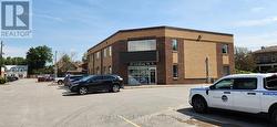 33 LINDSAY STREET S  Kawartha Lakes (Lindsay), ON K9V 2M2