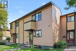 53 - 7906 JEANNE DARC BOULEVARD N Ottawa, ON K1C 2B9