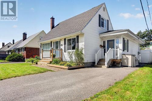 779 HALSTEAD STREET  Ottawa, ON K1G 1M5