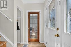 entrance foyer towards eating area - 
