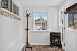 mud room - 