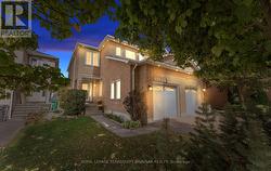 6559 SAPLING TRAIL  Mississauga, ON L5N 7J3