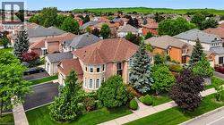 5563 WHITEHORN Avenue  Mississauga, ON L5V 2E2