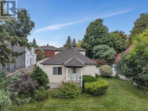 658 Tweedsmuir Avenue, Ottawa, ON 