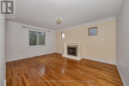 658 Tweedsmuir Avenue, Ottawa, ON 