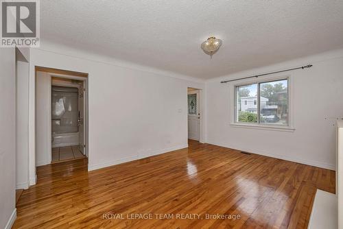658 Tweedsmuir Avenue, Ottawa, ON 
