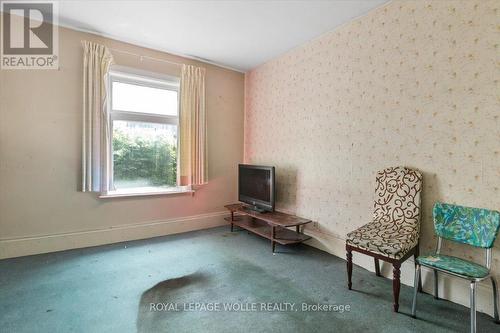 427 Duke Street W, Kitchener, ON 