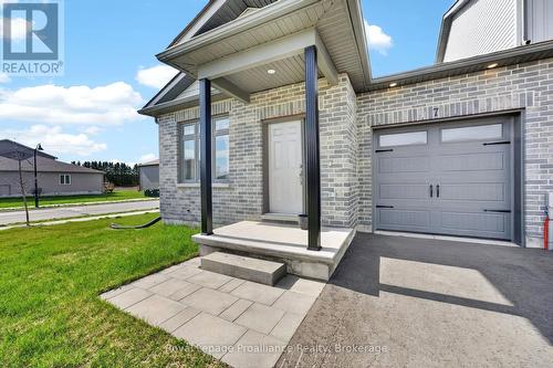 7 GRIFFIN STREET , Prince Edward County (Hallowell Ward), Ontario K0K 2T0 3