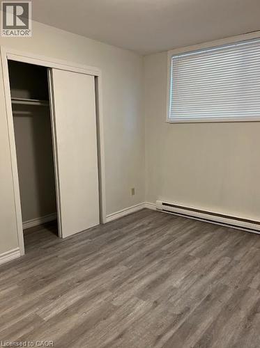 3 ROBINSON Street N Unit# 2 , Grimsby, Ontario L3M 3C8 5