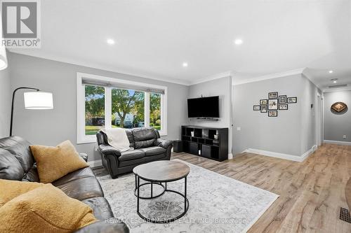 2120 Cavendish Drive, Burlington, ON 