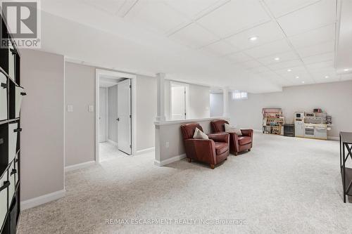 2120 Cavendish Drive, Burlington, ON 