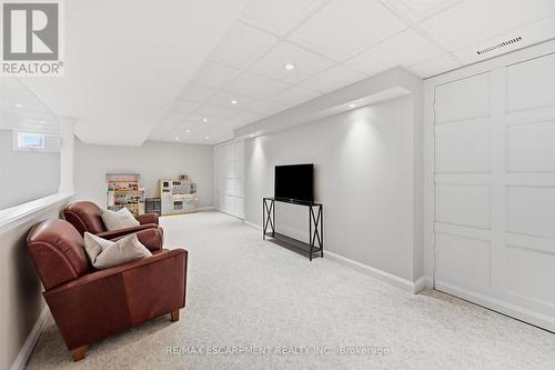 2120 Cavendish Drive, Burlington, ON 