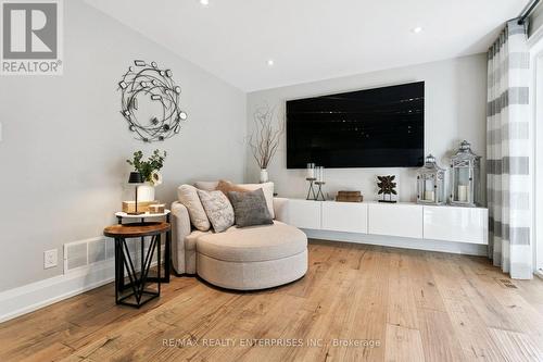 2683 Kingsberry Crescent, Mississauga, ON 