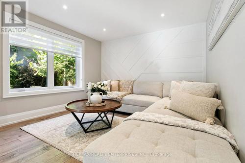 2683 Kingsberry Crescent, Mississauga, ON 