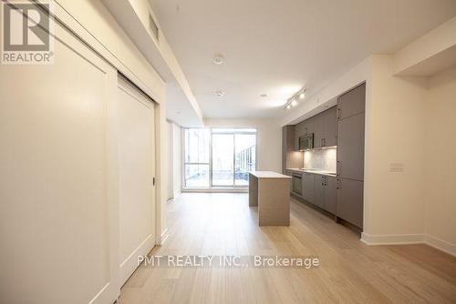 706 - 88 CUMBERLAND STREET , Toronto, Ontario M5R 0C8 3