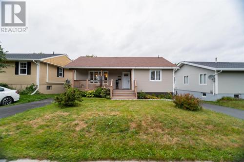 36 St Andrews Avenue  Mount Pearl, NL A1N 1E4