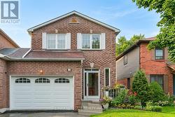 73 CLUETT DRIVE  Ajax, ON L1S 7G3