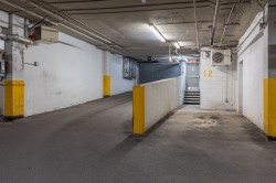 Garage - 