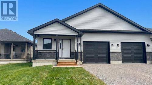 18 CLAYTON JOHN AVENUE  Brighton, ON K0K 1H0
