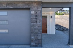3228 Woodrush Dr Duncan, BC V9L 0J9