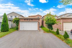 1579 Marshcourt Drive  Pickering, ON L1V 6G5
