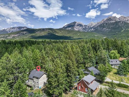4888 Sable Road, Fairmont Hot Springs, BC 