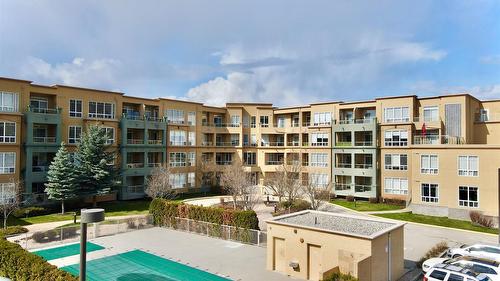 105-3550 Woodsdale Road  Lake Country, BC V4V 2P5
