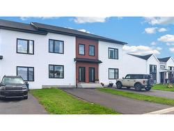 128 Ernest ST Dieppe, NB E1A 4T2
