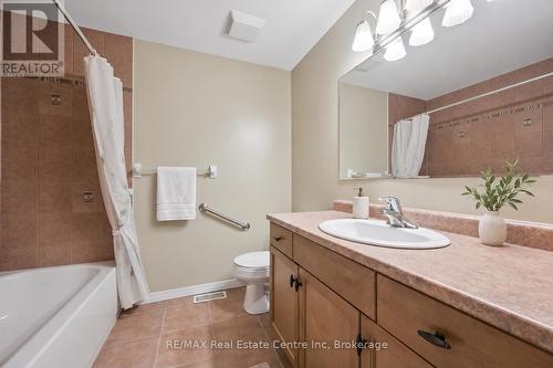 4 Hunt Street, Guelph (Pineridge/Westminster Woods), ON 