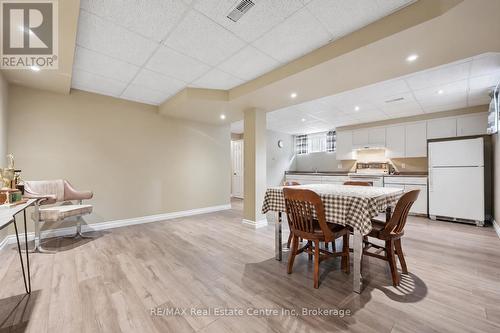 4 Hunt Street, Guelph (Pineridge/Westminster Woods), ON 