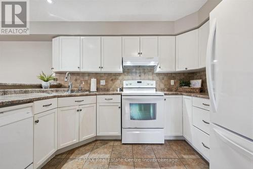 4 Hunt Street, Guelph (Pineridge/Westminster Woods), ON 
