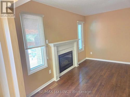 83 JOHN WALTER CRESCENT , Clarington (Courtice), Ontario L1E 2W7 3