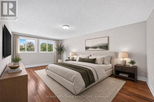 668 Greycedar Crescent, Mississauga, ON 