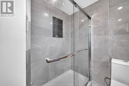 668 Greycedar Crescent, Mississauga, ON 