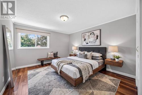668 Greycedar Crescent, Mississauga, ON 