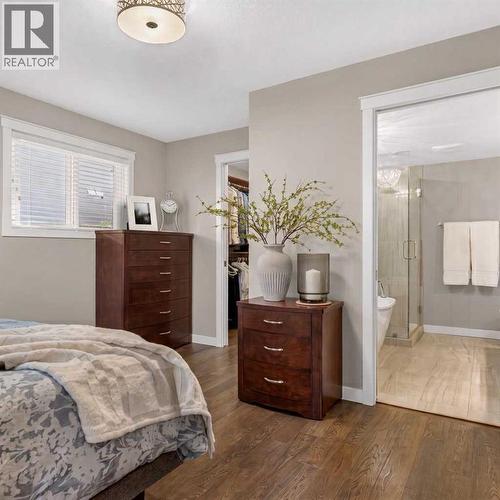 30 Wimbledon Drive Sw, Calgary, AB 