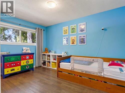 30 Wimbledon Drive Sw, Calgary, AB 