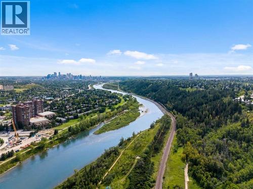 30 Wimbledon Drive Sw, Calgary, AB 