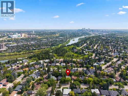 30 Wimbledon Drive Sw, Calgary, AB 