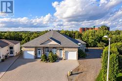 34 Timber Ridge Court Sudbury, ON P3E 6K1
