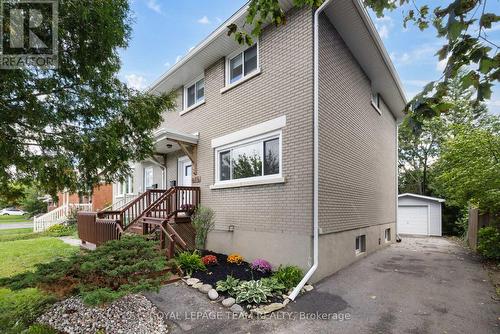 875 Woodroffe Avenue, Ottawa, ON 