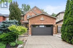 4260 SAGEBRUSH TRAIL Mississauga, ON L5C 4S2